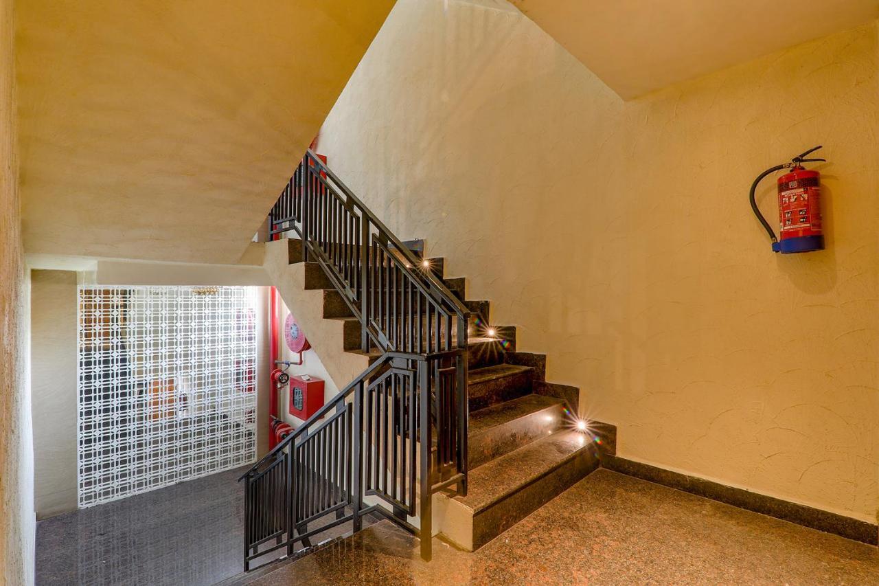 Townhouse Geetraj Near Shalimar Gateway Lucknow Hotel Bagian luar foto
